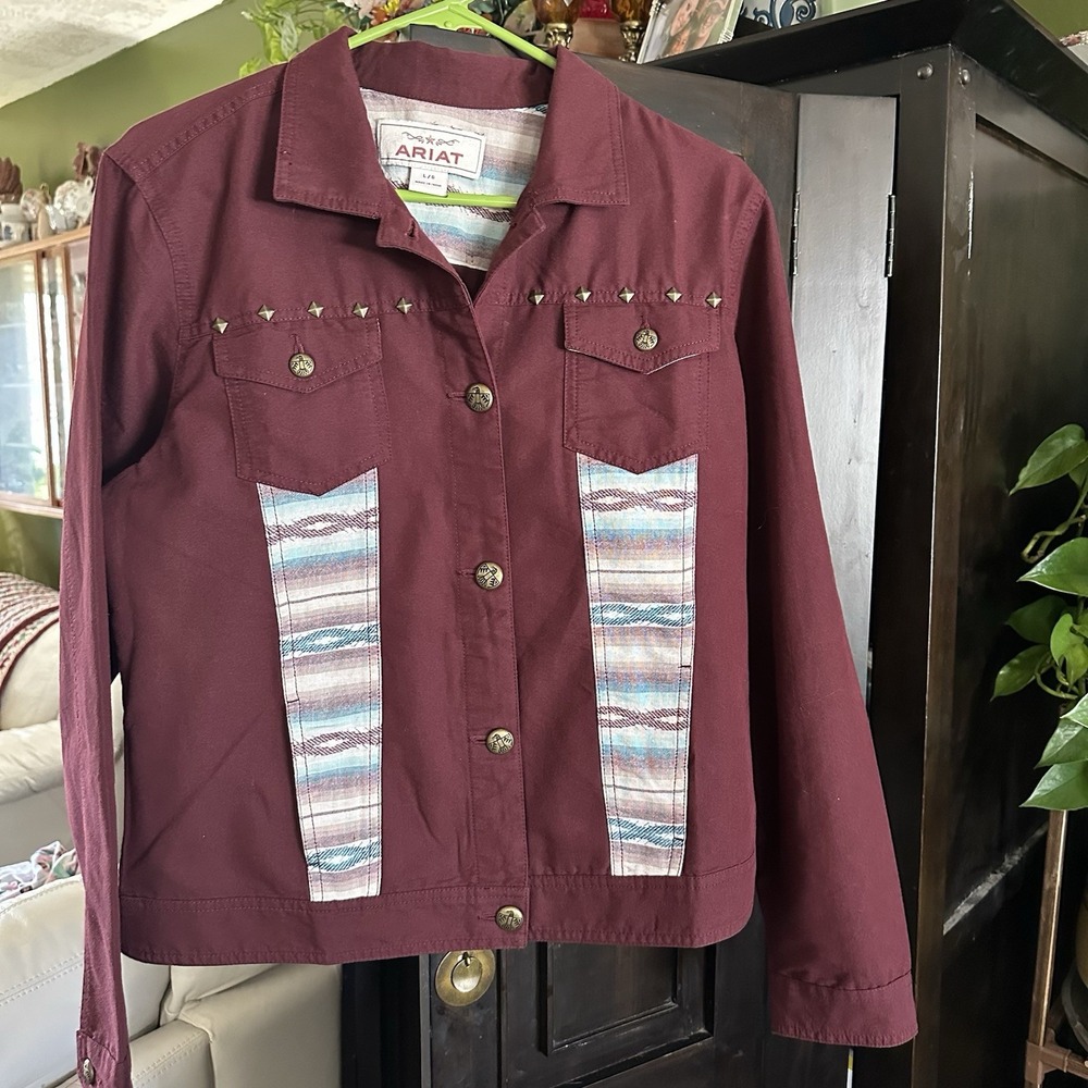 Ariat Womens Size Large La Madre Jacket Berry Bark Aztec Print Button Front